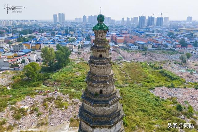 泗州塔始建于1095年,是河南省现存最高、体量最大的古塔之一