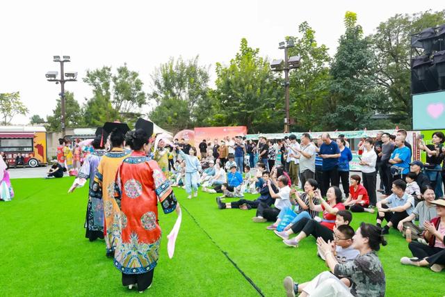 人人人人山人海！国庆首日，石景山人气爆棚——