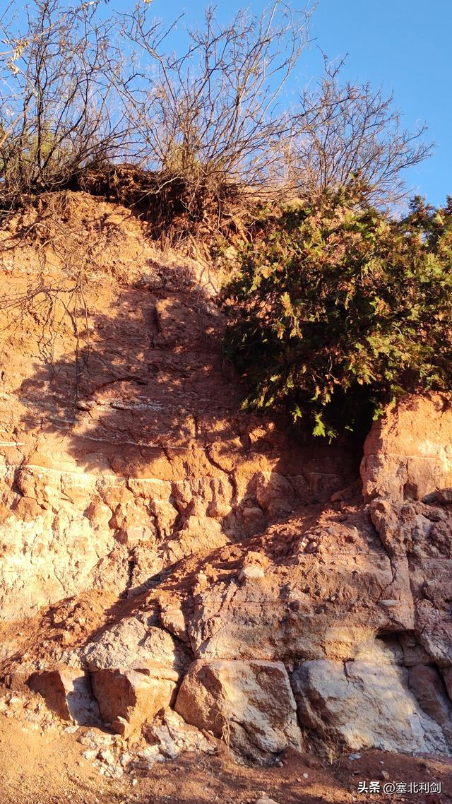 张家口市郊区还有如此丹霞地貌！