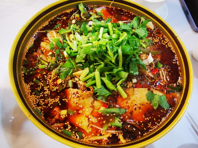 手机被1.4万张照片撑爆	，我才明白这个道理