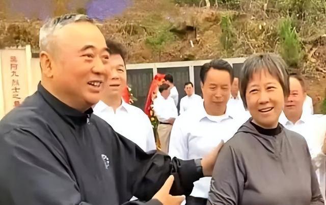 86年李鹏全家在中南海探望邓颖超，46年前他12岁，称呼“邓妈妈”