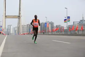 全新马拉松12级等级标准和配速，你达到哪一级？图片