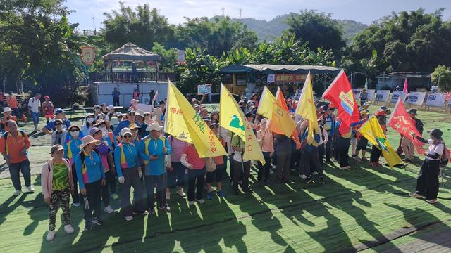梅县区户外运动协会今在水彩时夏成立，梅州及会昌300名徒友参加