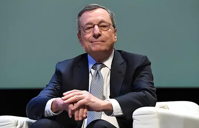 美欧打贸易战，中俄会很高兴？特朗普最后一刻突然签总统令，根本不敢硬刚中国？中方预言结局！