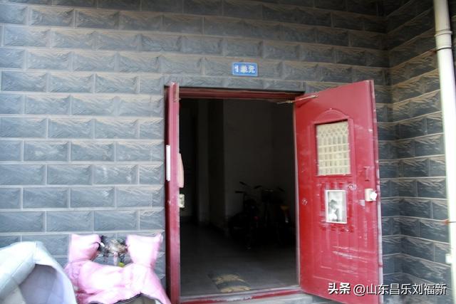 小区1号楼停电·徒步下楼·逛一圈的趣事