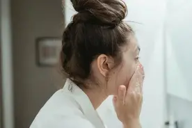 天冷了，可以不洗脸吗？答案出乎意料图片