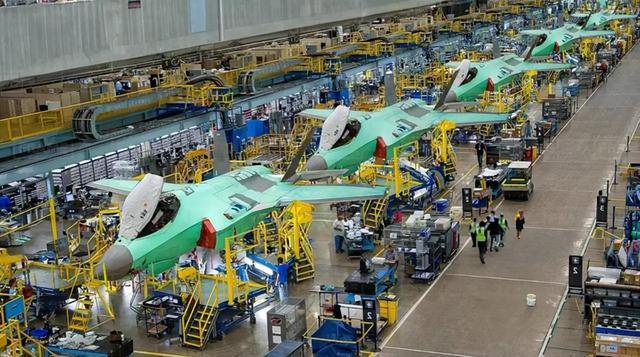 特朗普下令	，真正的较量开始，美国选好主战场，要与中国一决高下