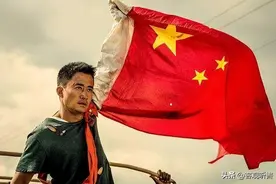 人前一套背后一套！6位名人向日本大量捐款，对外阔绰对内却很抠图片