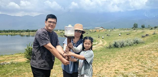 洲长有约：垃圾洲会客厅在丽江举行，“碳中和火炬”照亮雪山未来