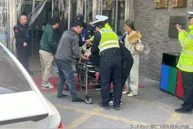 与时间赛跑，太原公安迎泽一大队民警救助危重病人图片