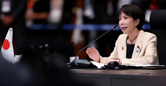 不和中国抢钓鱼岛了？日本悄悄下令	，高市再次对华喊话，想要谈谈