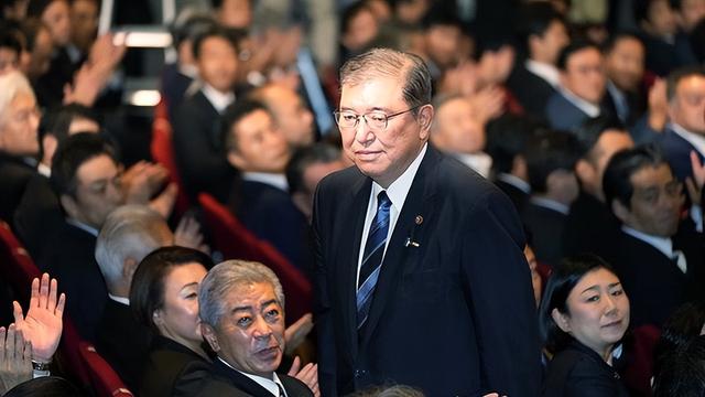 两天时间，中国两邻国领导人辞职，其中一位6天前刚出席九三阅兵