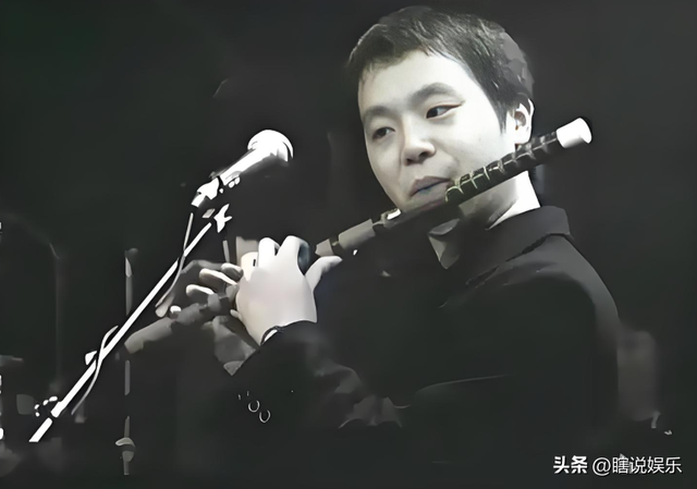 王菲前夫窦唯，潦倒落魄只是表象，北京二环四合院才是真底气！