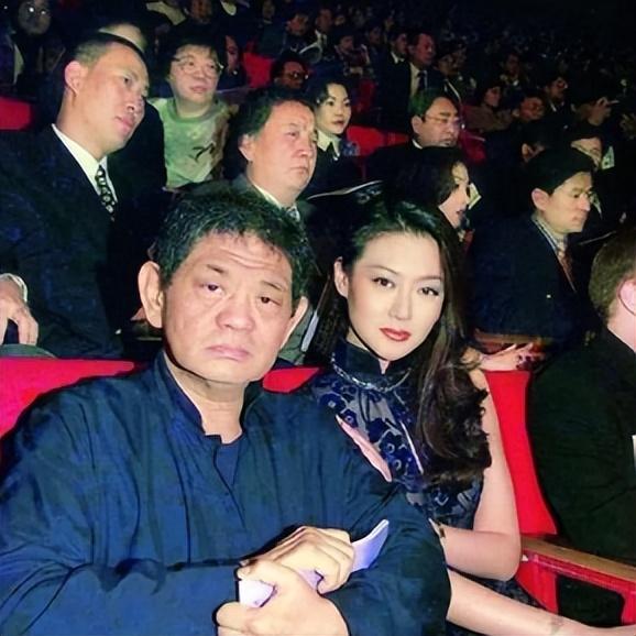 100多位情妇，包养费上亿元，9女同床却落得个凄凉下场、人财两空