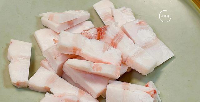 11月，使劲吃这菜，一通便，二降火，三润肤，四强免疫，别不懂吃