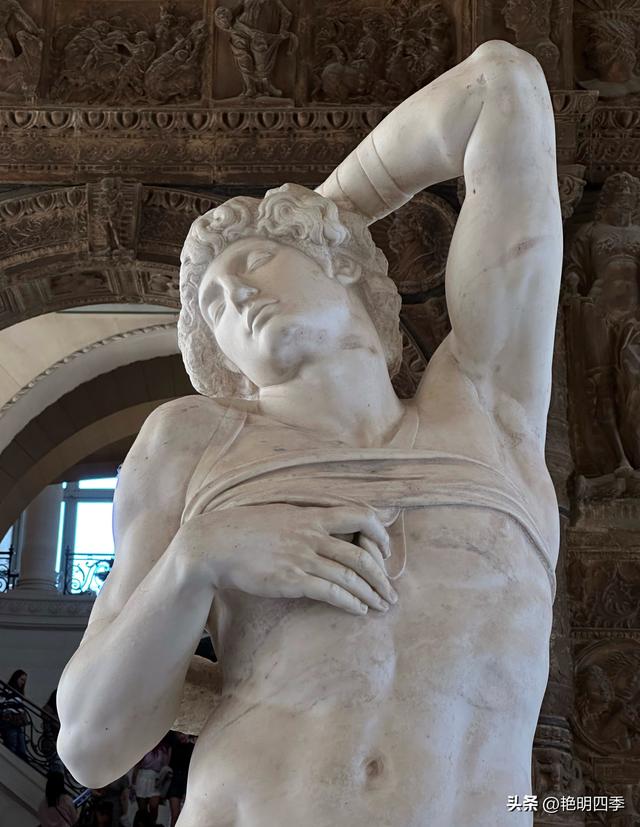 欧游杂记（8）‖ 卢浮宫，让人眼花缭乱而又惊叹不已