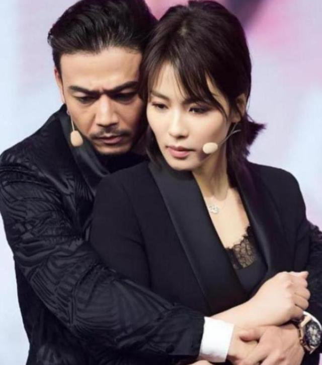 不顾央视警告顶风作案，与刘涛传绯闻的杨烁，如今下场怪不得别人