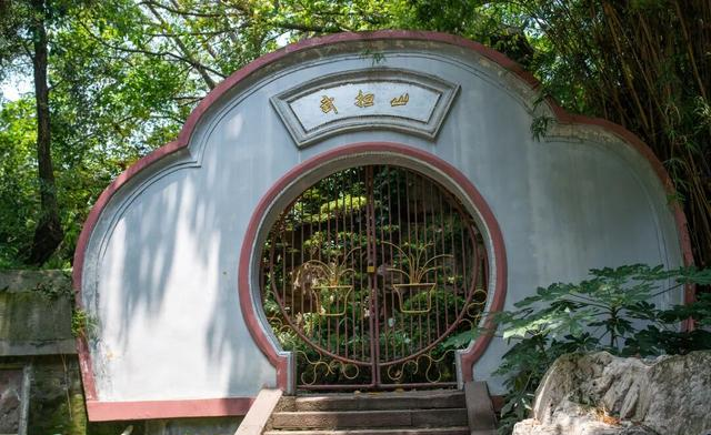 成都市区历史上唯一的山——武担山