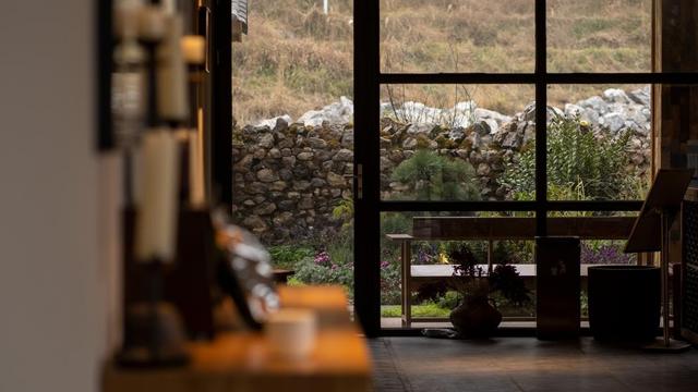 星空与花田的对话 悦涧里诠释了旅居的真谛