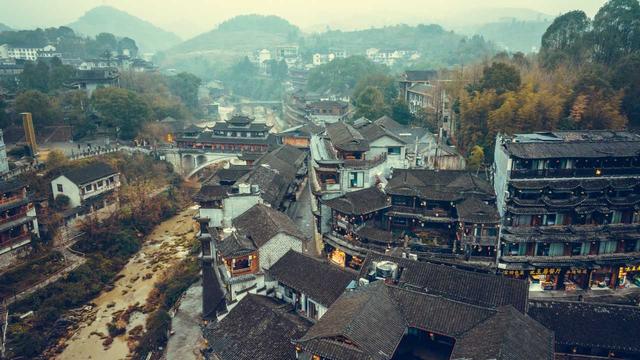 想玩点不一样，这个冬天，让我们去湘西过大年！