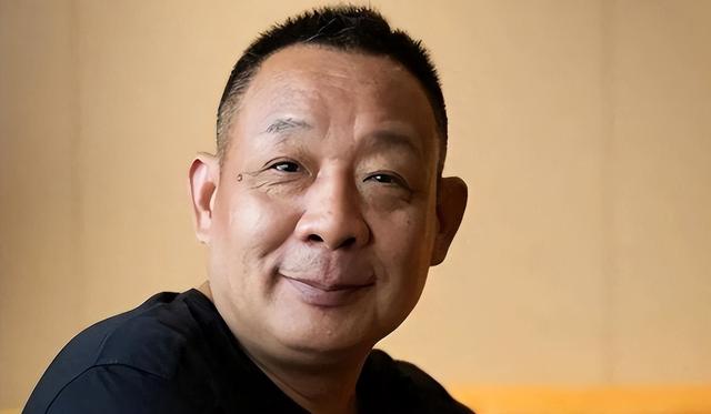 汤家凤吐槽于东来：买你东西，不代表认可你的价值观