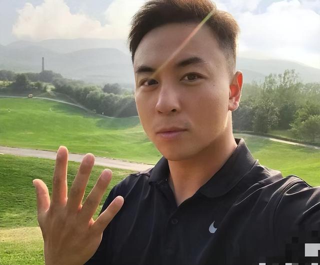 释永信被带走调查不到4个月，释小龙近况曝出，一点都不意外