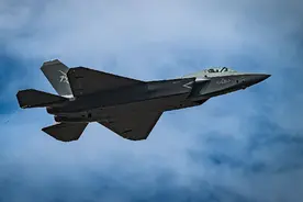 歼-35A马赫环燃爆珠海！强悍战力究竟如何？沈飞首席只说了四个字图片