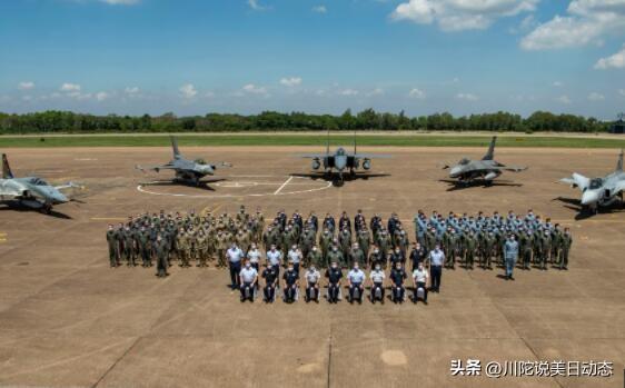 实施斩首打击！6架F16轮番空袭步兵师指挥部，局面几乎形成一边倒