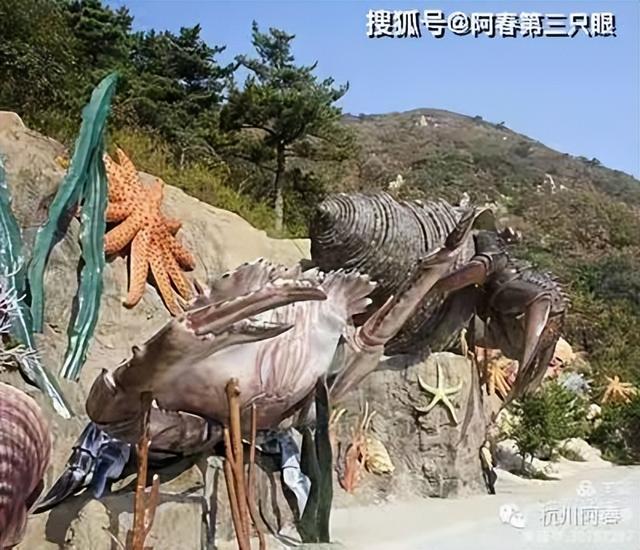 大连海之韵山体壁雕