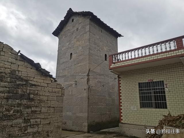 寻找一个空中阁楼躲匪洞堡，一栋150多年历史的深宅大院