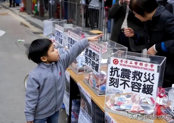 苍天饶过谁！拒唱国歌否认中国籍，俩儿子送美国的她，下场如何？