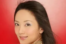 身材圆润的五大“民歌天后”，长得漂亮，歌唱得好图片