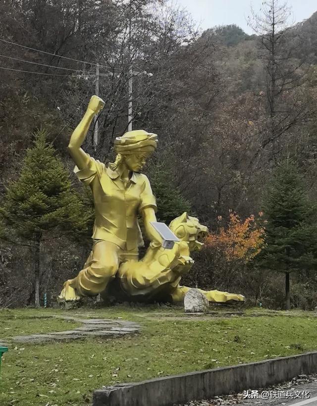 车过神农架【原创】作者：原铁十师陶玉和