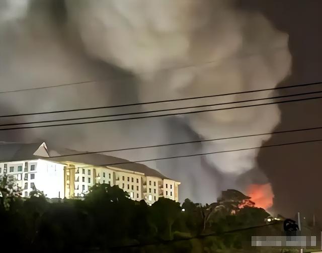 边境战火绕着中国走？泰柬互轰，竟帮咱们解决了两大难题