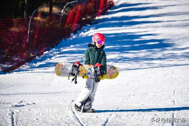 大连冰雪火出圈！雪场上榜、航线火爆！