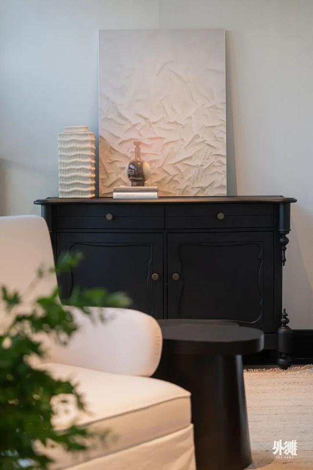 这里，是与世界同频的远见