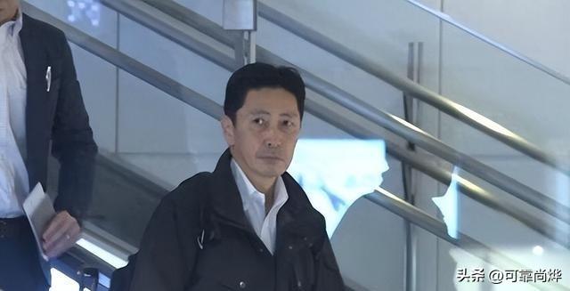 高市还没道歉，中日又出现新争端，日本通知中国，必须解释一件事