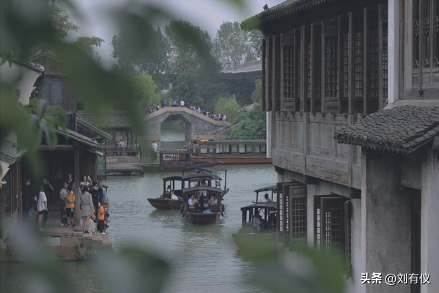 旅行的意义是什么？在路上看到新鲜的事，遇到新鲜的人