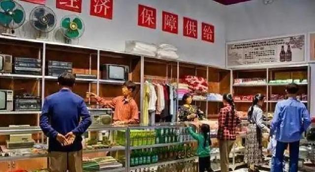 76年我本该接班当营业员，父亲非让我当教师，后来我却十分庆幸