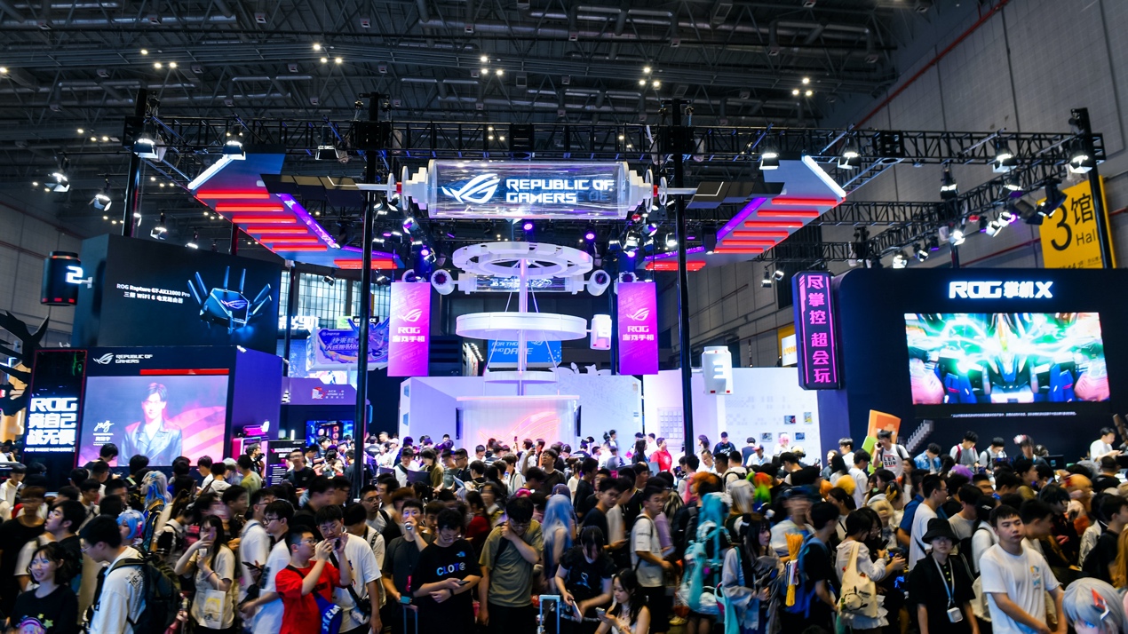 华硕主板闪耀BW2024,竞无止境 大放异彩