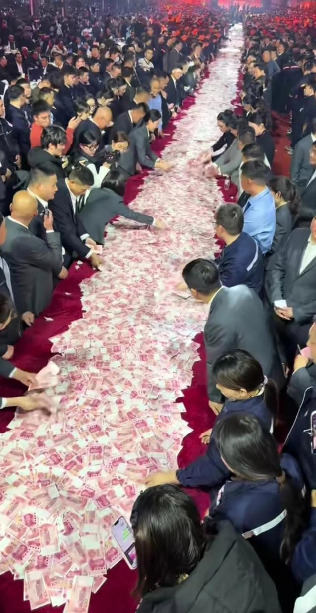 于东来没想到	，离过年不到20天，崔培军因一特殊举动再次口碑暴涨