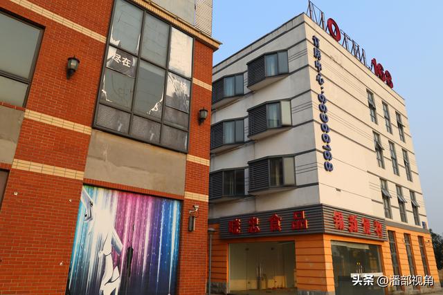 无锡记忆：2014.12，新区城际站的站前商贸街，建完不久就拆除了