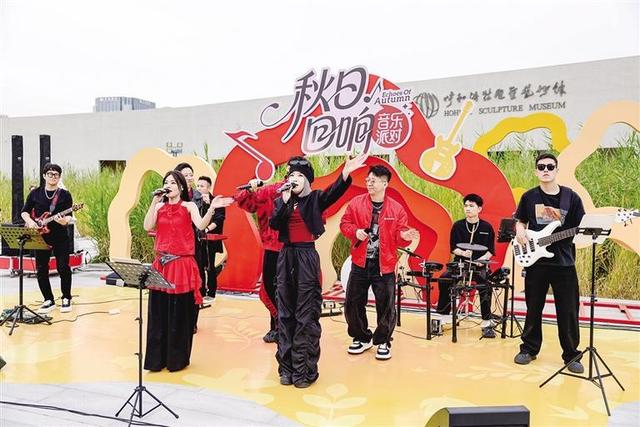 国庆中秋假期 呼和浩特节庆活动绽异彩