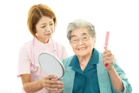 加拿大移民：老年人福利政策与照顾服务图片