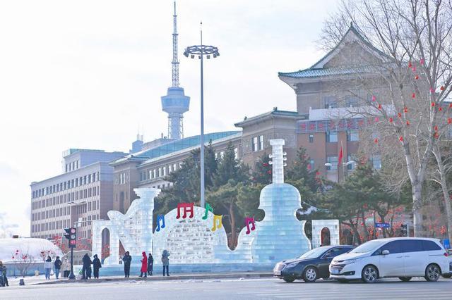 冰雕雪雕齐上阵！长春新民大街变梦幻冬日乐园