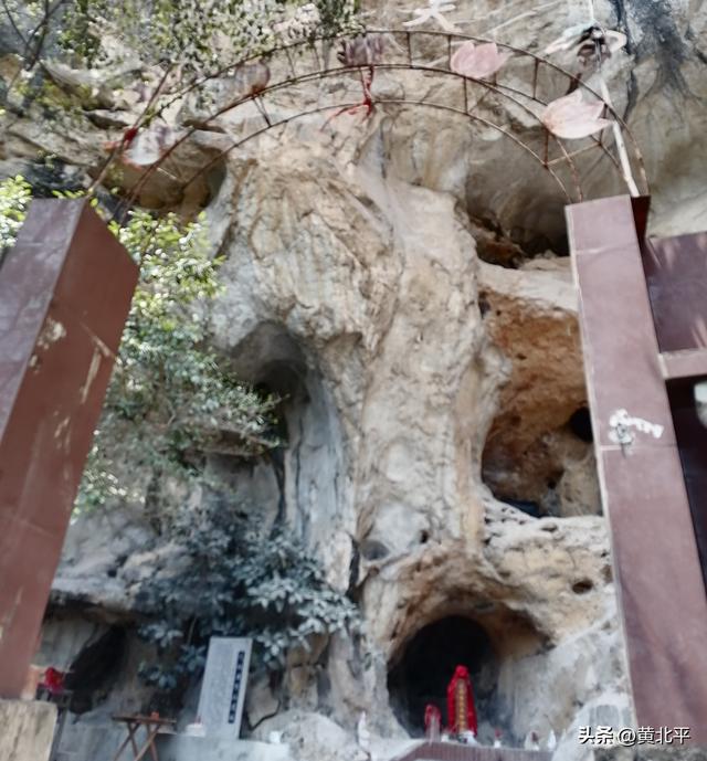 广西南宁市武鸣8景之一的罗仙山，住的不是神仙而是甘圩造街鼻祖
