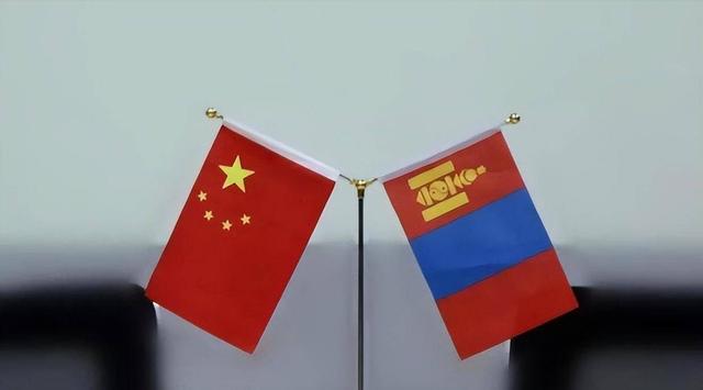 蒙古国首都，居然没有任何“中国”元素，反而都是“日韩”文化？