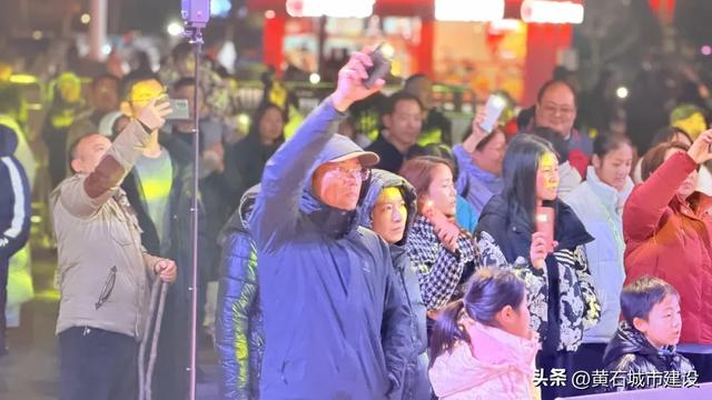 双增长！共接待游客20.88万人次 看黄石一城区红红火火迎新年