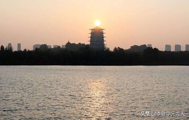 灞河的早晨