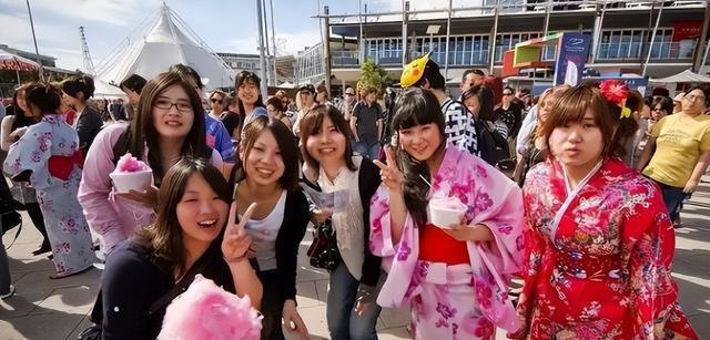 日本餐厅老板称中国客人几乎都消失了